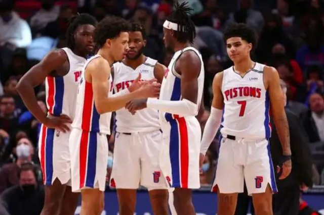 五大联赛欧冠第6轮战绩汇总：英超4胜1平1负，法甲不败（欧冠第6轮五大联赛战绩盘点：英超4胜1平1负，法甲保持不败）