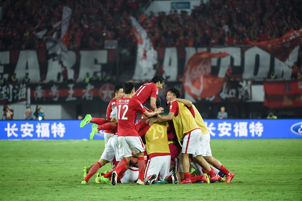 韩K2附加赛半场：巴萨尼破门，黄在闰送礼，富川2-0水原