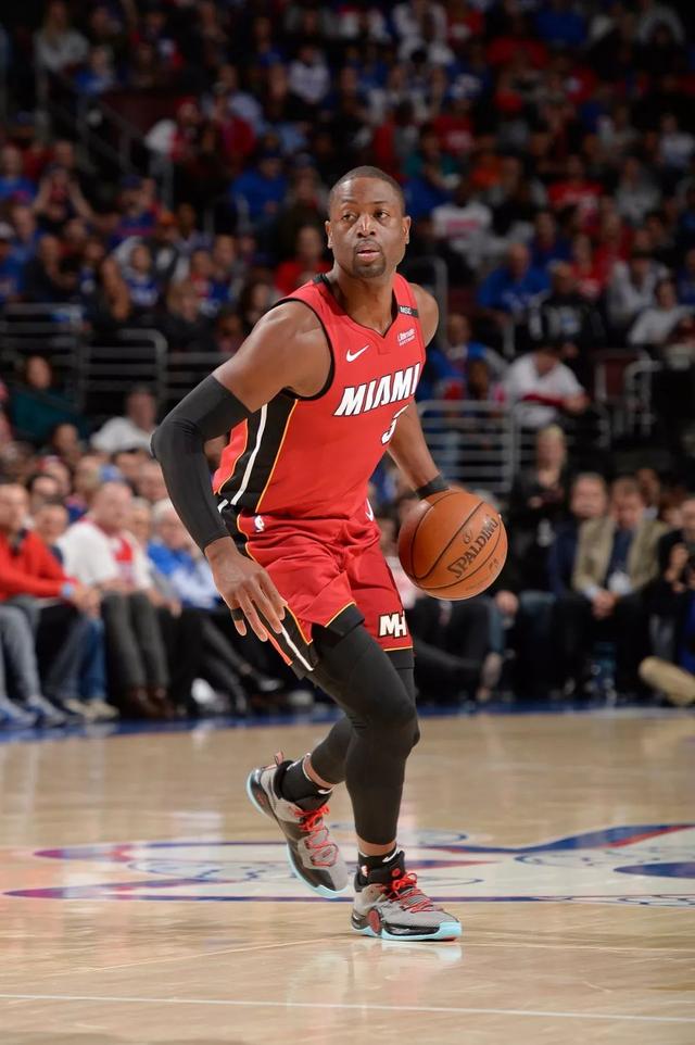 国乒横扫韩国豪取五连胜 王楚钦：“双方都发挥出了很高水平”（国乒横扫韩国斩获五连胜 王楚钦：两队都打出了高水平）