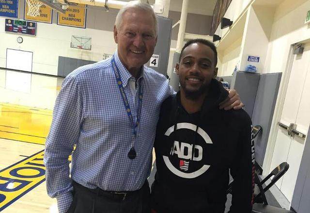 因长相帅气被盗用照片聊骚约炮，川超眉山队球员发声明辟谣（帅照遭人冒用搞聊骚约炮，川超眉山队球员发声澄清）